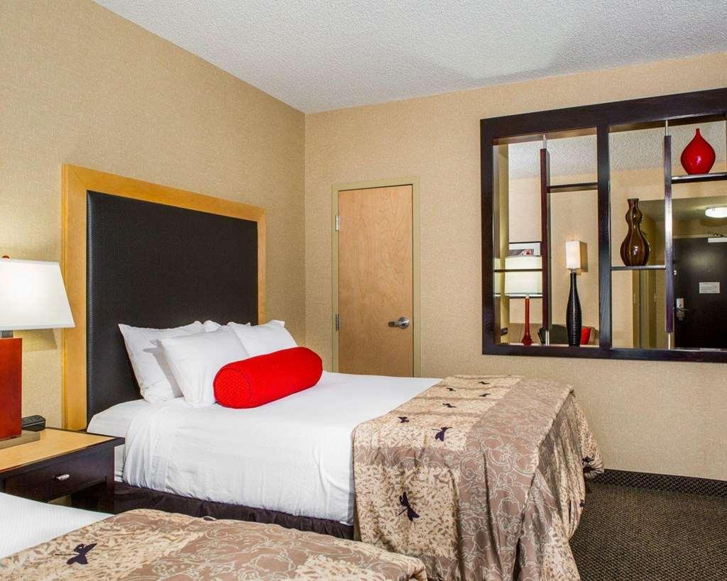 Cambria Hotel Traverse City Habitación foto